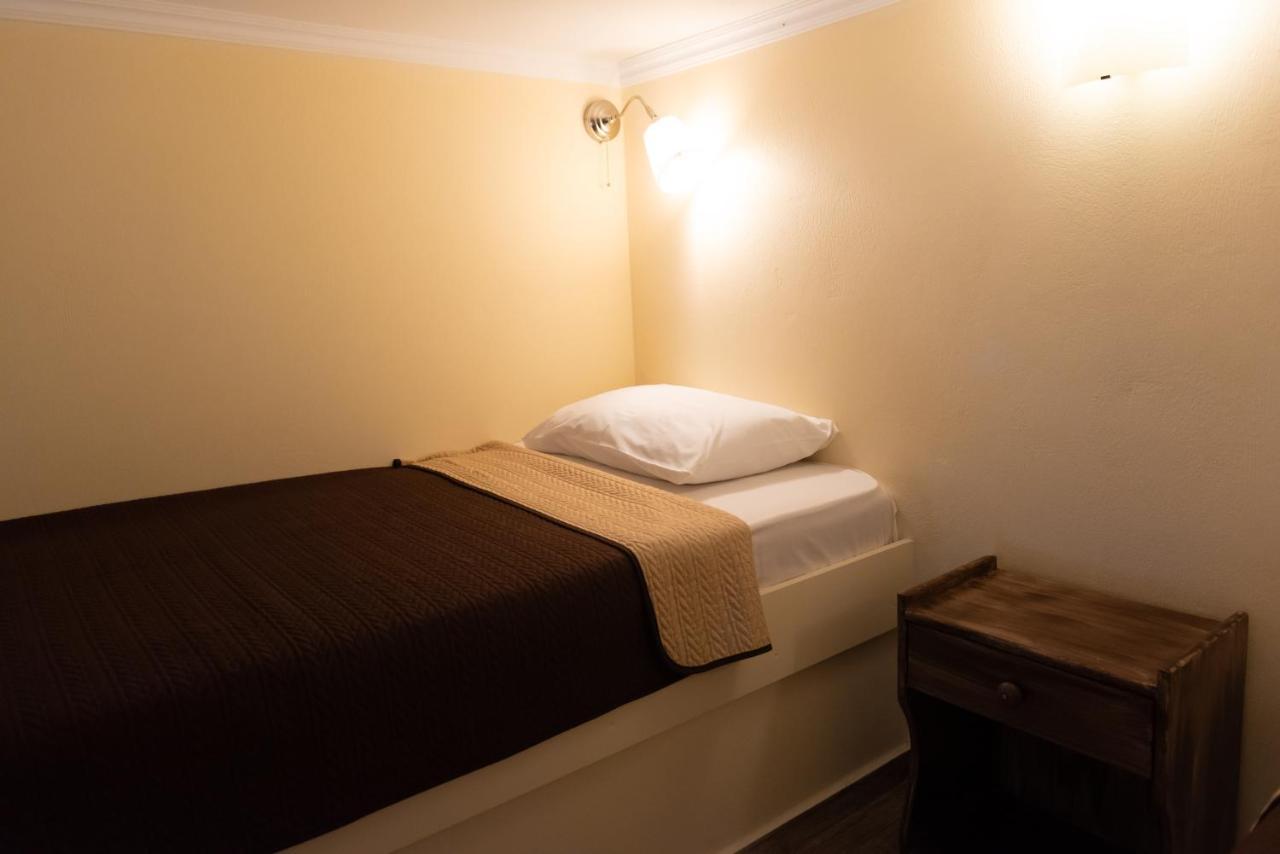 Evdokia'S Apartments And Rooms ネオス・マルマラス エクステリア 写真