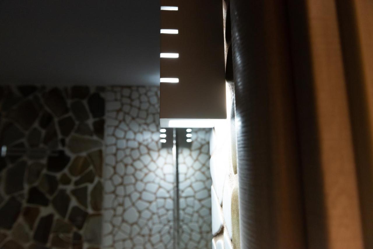 Evdokia'S Apartments And Rooms ネオス・マルマラス エクステリア 写真