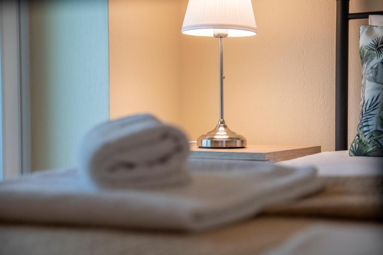 Evdokia'S Apartments And Rooms ネオス・マルマラス エクステリア 写真